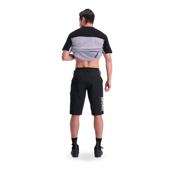Mons Royale Momentum Bike Shorts - Image 4