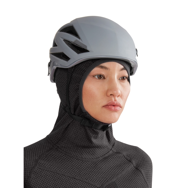 Klättermusen Huge Hoodie W’s - Image 3