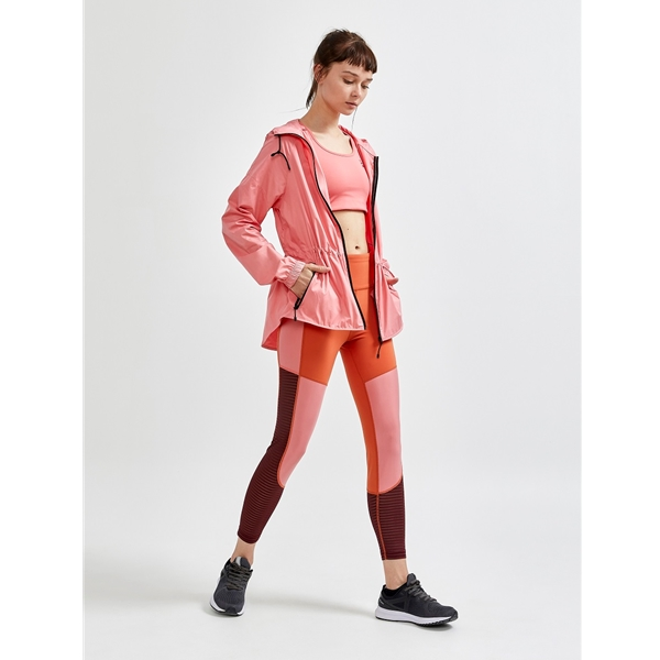 Craft Adv Charge Wind Jkt W - Image 11