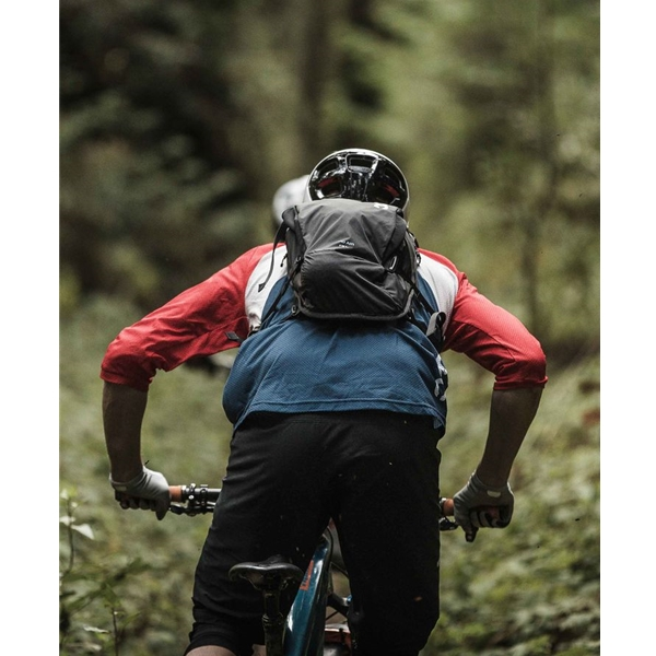 Poc Essential Enduro Shorts - Image 7