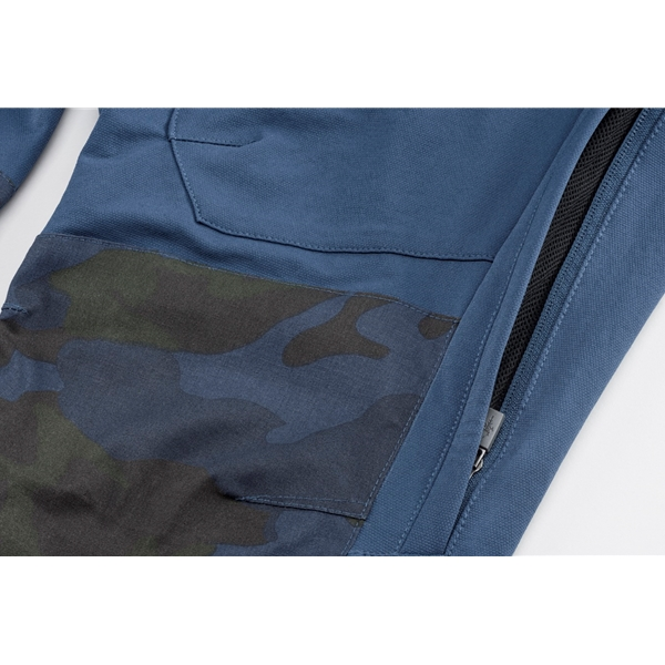 Pinewood Finnveden Hybrid Camo Trousers - Image 2