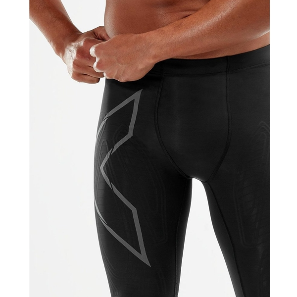 2Xu Light Speed Compression Shorts Men - Image 3