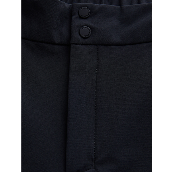 Peak Performance W Stretch Trek Shorts - Image 5